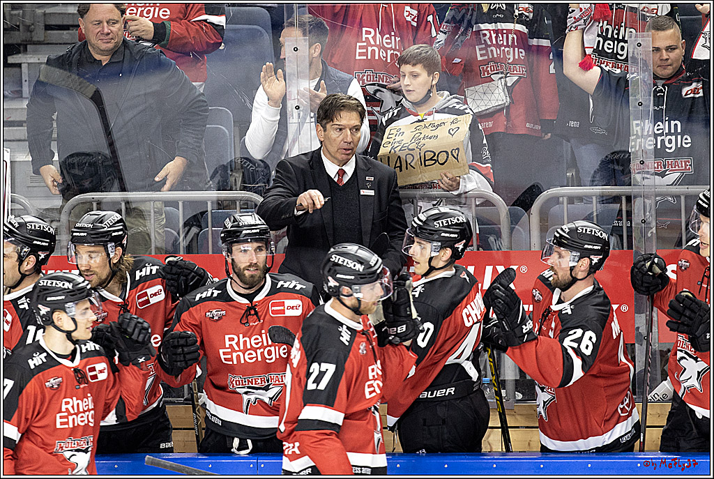PENNY DEL 1. Playoff Runde;  Koelner Haie - ERC Ingolstadt; Koeln, 05.04.2022